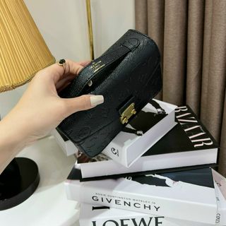 Túi xách nữ đeo chéo L.V dáng cặp kiểu dáng sang trọng quý phái