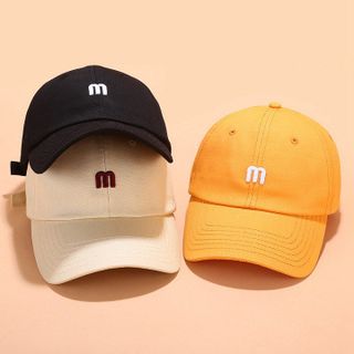 Mũ lưỡi trai - Nón kết chữ M form unisex.