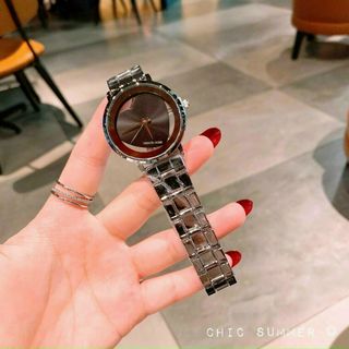 ĐỒNG HỒ MK TRÁI TIM MINI XINH