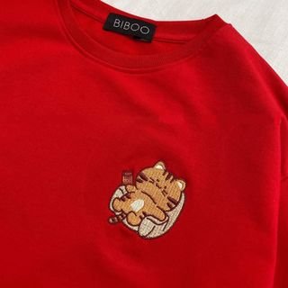 Áo phông nữ form rộng hàng thiết kế cao cấp thêu chú hổ xinh xắn màu đỏ tôn da chất vải cotton siêu đẹp freesize mã bán chạy