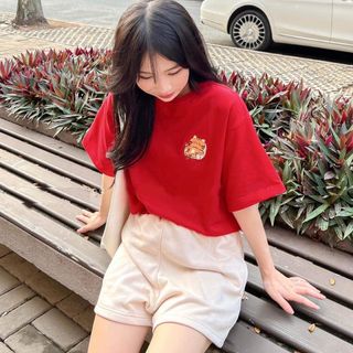 Áo phông nữ form rộng hàng thiết kế cao cấp thêu chú hổ xinh xắn màu đỏ tôn da chất vải cotton siêu đẹp freesize mã bán chạy