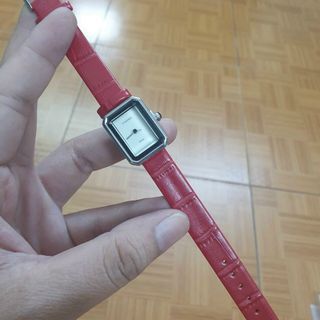 ĐỒNG HỒ THỜI TRANG MINI DÂY DA NỮ SALE