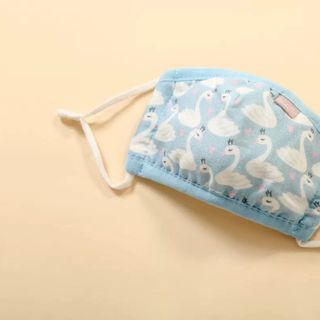 Khẩu trang xô 5 lớp có dây rút điều chỉnh quai cho bé