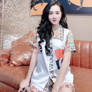 Đồ bộ nữ mặc nhà pijama Satin in gấu xám Đùi