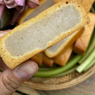 Bánh xà lam dừa nướng