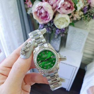 ĐỒNG HỒ RROLEX NỮ TRUNG CẤP