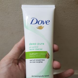 Sữa rửa mặt Dove 100ml