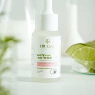 Tinh chất dưỡng trắng và ngăn ngừa lão hoá da mặt chiết xuất quả lựu Truesky Whitening Face Serum 20ml