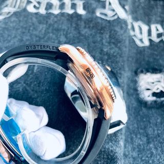 Role.x Yatch Master dây cao su mặt vàng - 780k