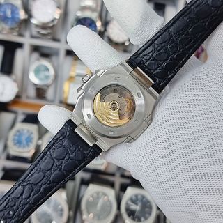 Patek Nautilus 5711 dây Da bò - 910k