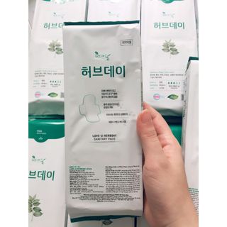 Băng vệ sinh thảo mộc Hàn Quốc Love U Herbal