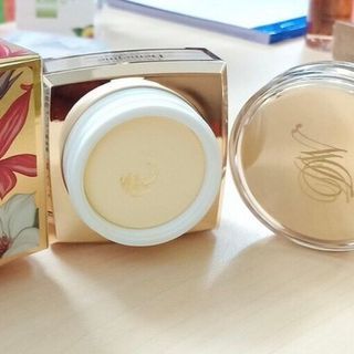 Kem demejine mẫu mới