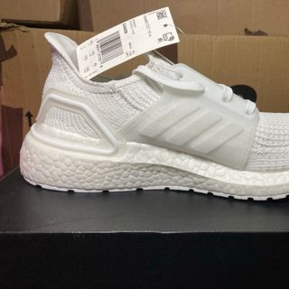 Giày Ultra Boost 19 Trắng Hàng Mỹ giá sỉ