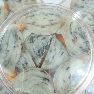 Yến thô lông vừa