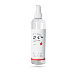 XỊT THƠM KHỬ MÙI QUẦN ÁO HÀN QUỐC 250ML - FABRIC PERFUME