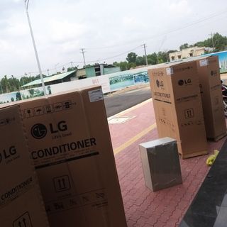 Hải Long Vân - Nhà thầu phân phối máy lạnh tủ đứng LG giá rẻ