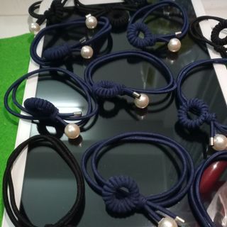 Buộc tóc dễ thương nè