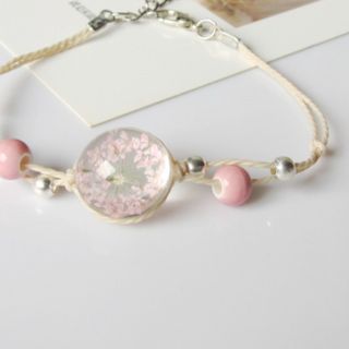 Vòng tay cho nữ mặt ép hoa khô