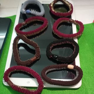 Cột tóc dễ thương đẹp xinh