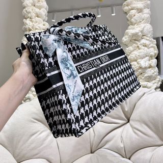 Túi Xách nữ Size 34