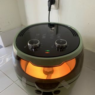 Nồi chiên không dầu Nineshield 8L cơ có lưỡi đảo