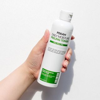 NƯỚC HOA HỒNG TẨY TẾ BÀO CHẾT, GIẢM MỤN ẨN 250ML - PEKAH