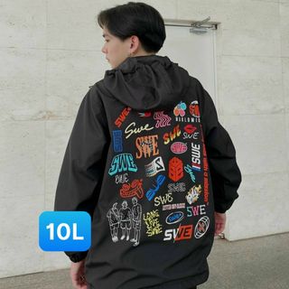 Áo khoác dù hoạ tiết lạ