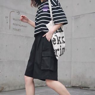 Quần kaki lửng có túi hộp mềm mịn