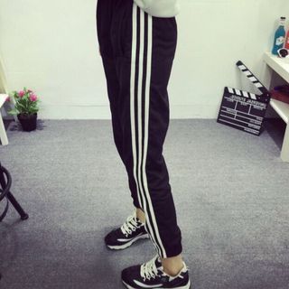 Quần kaki chạy 3 sọc form chuẩn vải không xù