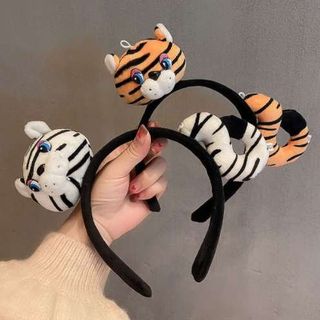 Cài tóc hình cọp