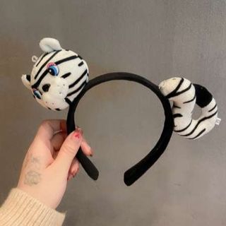 Cài tóc hình cọp