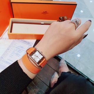 ĐỒNG HỒ HERRMES VUÔNG NỮ CAO CẤP