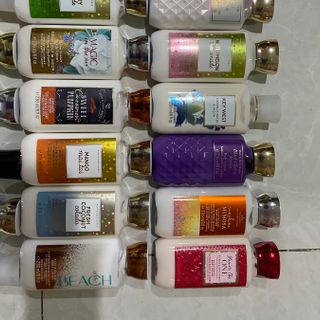 Sữa dưỡng thể BBW dưỡng ẩm dịu nhẹ nhiều mùi hương 236ml