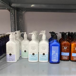 Sữa dưỡng thể BBW dưỡng ẩm dịu nhẹ nhiều mùi hương 236ml