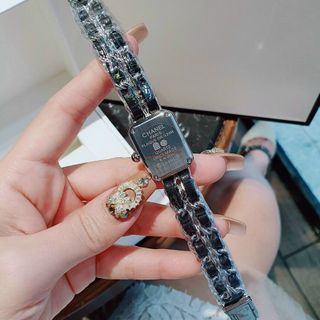 ĐỒNG HỒ THỜI TRANG CAO CẤP SALE SỐC