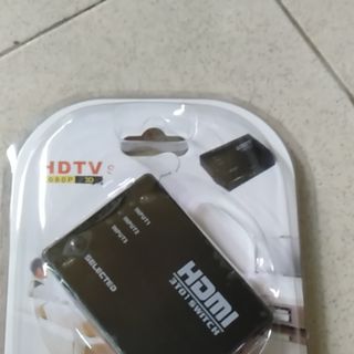 BOX CHUYỂN 3 HDMI RA 1 MÀN HÌNH.