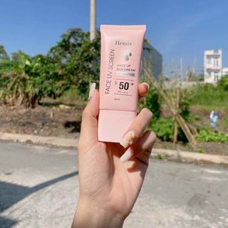 Kem chống nắng