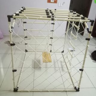 Xà đu đa năng Kenbo loại hình thang có lưới kích thích trẻ vui chơi vận động