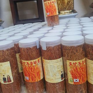 Nấm đông trùng hạ thảo sấy khô xuất xứ Hàn quốc