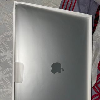 Macbook air 2019