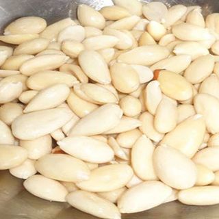 HẠNH NHÂN NGUYÊN HẠT KHÔNG VỎ LỤA