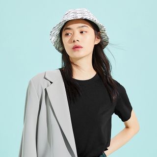 Áo thun nữ cổ tròn chất liệu cotton mềm mại form regular ART01 Miucho basic