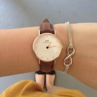 ĐỒNG HỒ DANIEL WELLlNGTON CLASSY DÂY DA & NATO