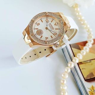 ĐỒNG HỒ VERSUS VITTORIA NEW ARRIVAL