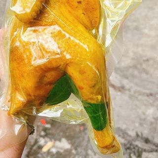 Gà ta ủ muối hoa tiêu - nguyên con