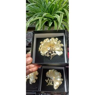 Hoa cài váy handmade mẫu mới danh cho phái đẹp