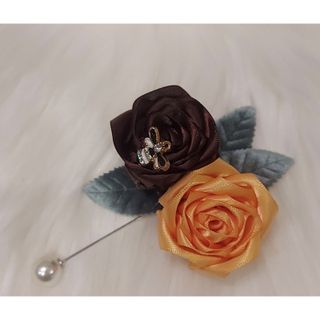 Hoa Hồng cuộn cài áo cao cấp handmade quý phái sang trọng