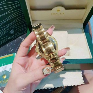ĐỒNG HỒ RROLEX GIẢ CƠ NAM TRUNG CẤP