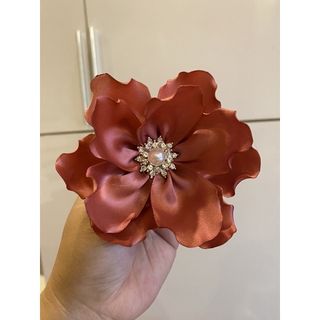 hoa mẫu đơn cài áo handmade cỡ to