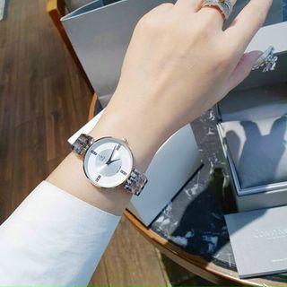 ĐỒNG HỒ CALVlN KLEIN NỮ SIEU HOT